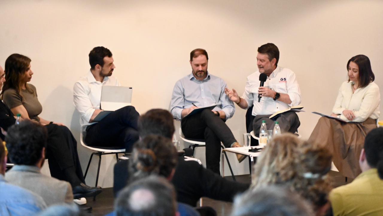 Conversatorio La Ciudad a 30 Años